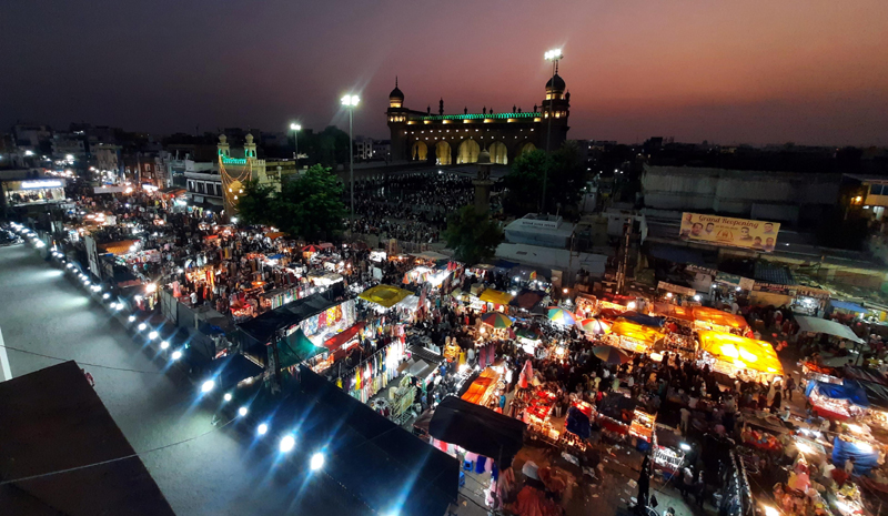 Ramadan వెలుగులు.. Hyderabadలో ముస్తాబైన మసీదులు..