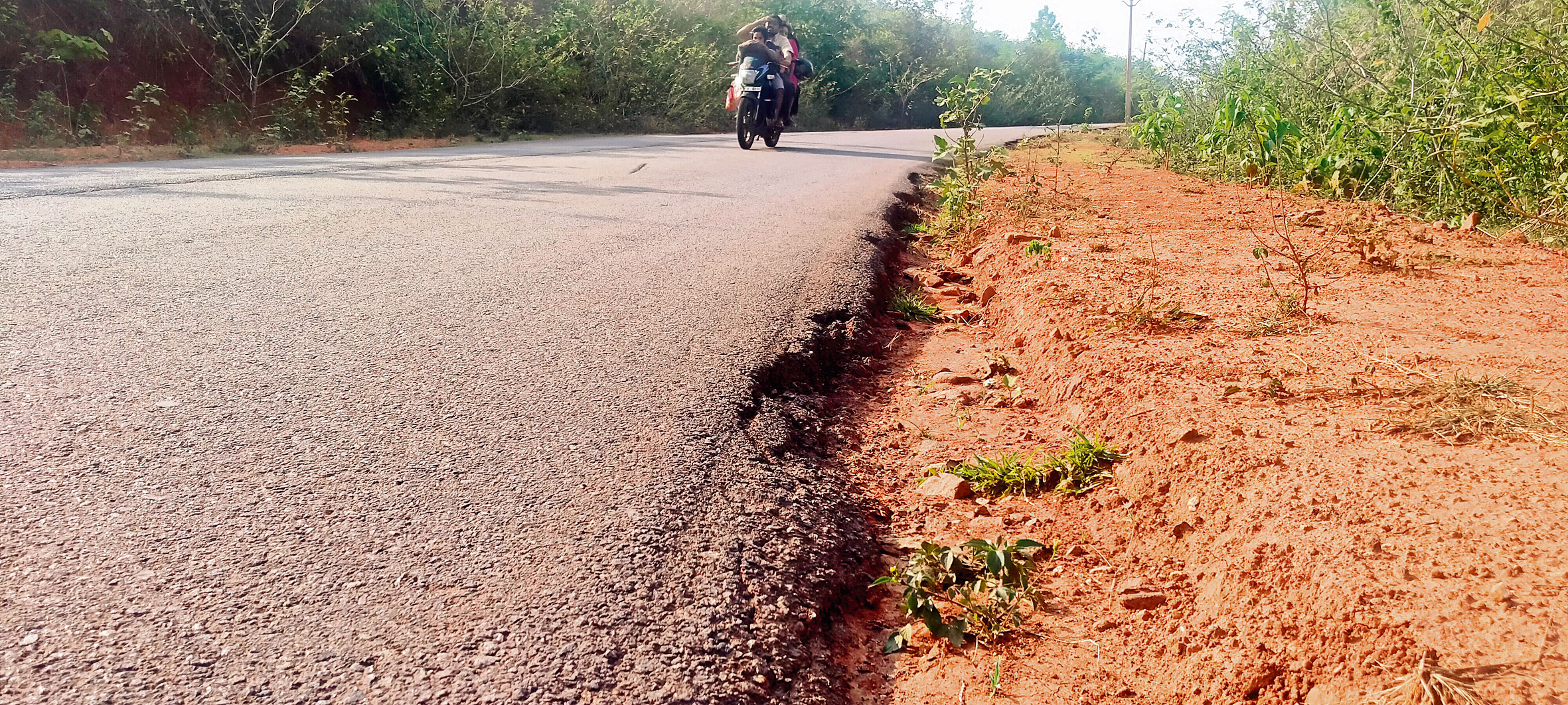 ప్రమాదం అంచున ప్రయాణం