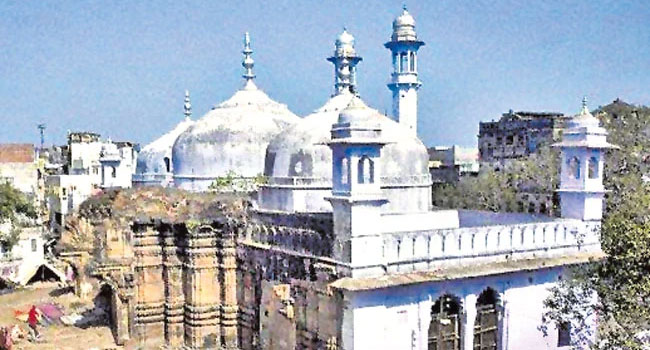 Gyanvapi Masjid Survey latest: రెండు రోజుల్లో నివేదిక సమర్పించాలన్న కోర్టు