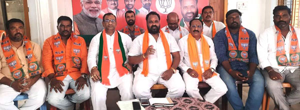 దేవేందర్‌రెడ్డి.. దమ్ముంటే విచారణకు సిద్ధమా? | Devender Reddy Are you ...