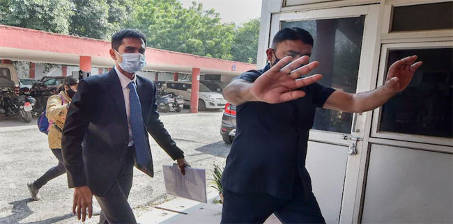 Aryan Khan కేసులో ఎన్సీబీ అధికారి సమీర్ వాంఖడేపై బదిలీ వేటు
