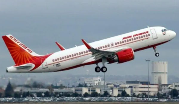 Air India కు రూ.10 లక్షల జరిమానా విధించిన DGCA.. కారణం ఏంటో తెలుసా..