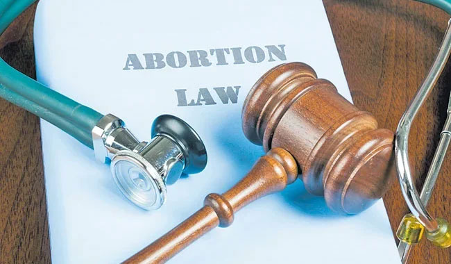 Abortion laws by state: అబార్షన్‌పై ఉద్యోగినులకు బడా కంపెనీల అండ