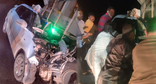 Road accident: ప్రకాశం జిల్లాలో ఘోర రోడ్డు ప్రమాదం...ఐదుగురు  మృతి