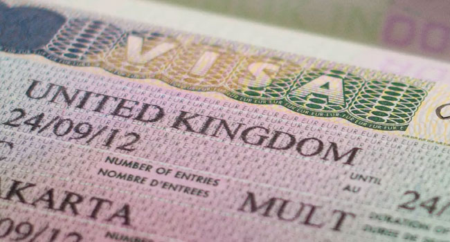 UK Visa: తొందరపడి విమాన టిక్కెట్లు బుక్ చేసుకోవద్దు.. భారతీయులకు బ్రిటన్ రాయబారి సూచన