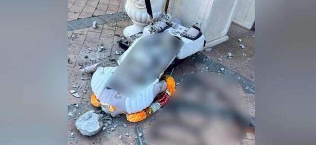 Statue Vandalised : న్యూయార్క్‌లో మహాత్మా గాంధీ విగ్రహం ధ్వంసం