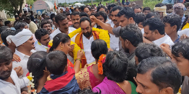 జూలకంటితో.. జోష్‌ | macharla tdp-MRGS-AndhraPradesh