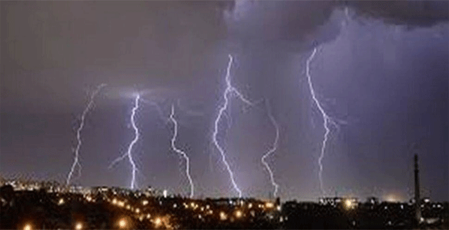 lightning strikes: పిడుగుపాటుకు ఏడుగురి మృతి