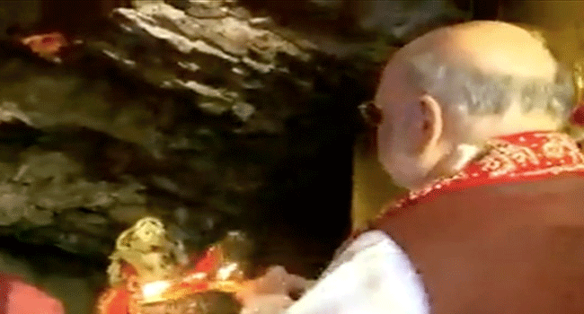 Amit Shah: వైష్ణోదేవి ఆలయంలో కేంద్ర హోంశాఖ మంత్రి పూజలు