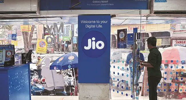 Reliance Jio Jio Overtakes 
