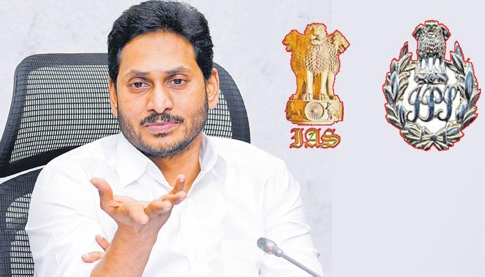 ఐఏఎస్‌లు, ఐపీఎస్‌లు సీఎం గుప్పిట్లో!