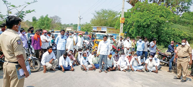 కుట్రపూరితంగానే తొలగింపు