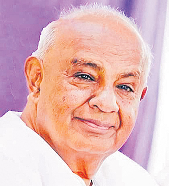 చేసిందంతా చేసి కన్నీరా..?