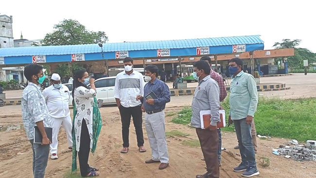 అభివృద్ధి పనులను పరిశీలించిన అదనపు కలెక్టర్‌