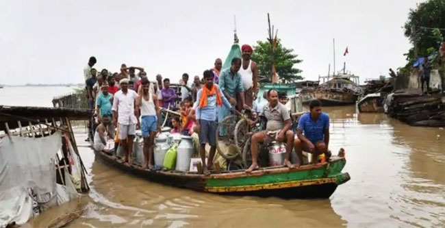 Bihar floods: పాట్నాను ముంచెత్తిన గంగానది