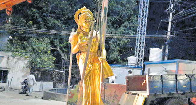 Guntur: తాడేపల్లిలో భరతమాత విగ్రహం తొలగింపుపై స్థానికుల ఆగ్రహం