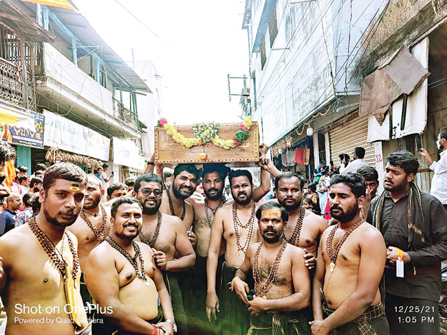 ఘనంగా అయ్యప్ప  మహా పడిపూజ