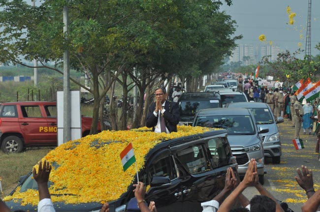 అపూర్వ స్వాగతం