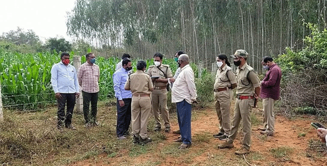 రాఘవ భూ కబ్జాపై జాయింట్‌ సర్వే