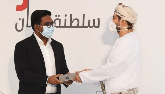 Oman: విదేశీ పెట్టుబడిదారులకు 217 దీర్ఘకాలిక వీసాల జారీ