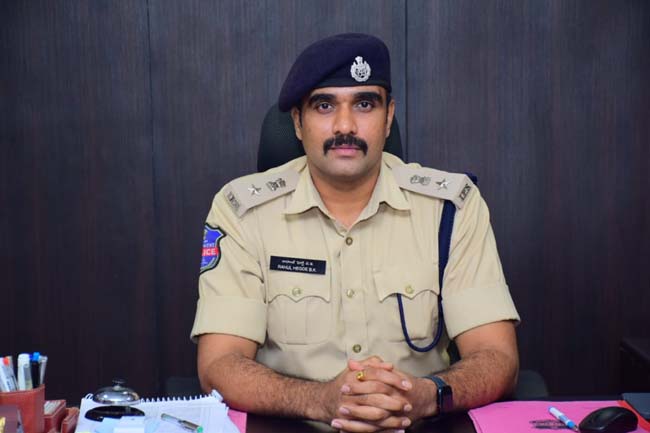 నిరుద్యోగ యువతకు ఉచిత శిక్షణ