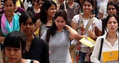 1.39 లక్షల మంది భారత విద్యార్థులకు కెనడా స్టడీ పర్మిట్‌లు