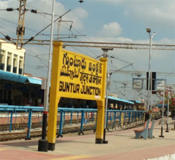 కోరలు చాస్తున్న కరోనా.. గుంటూరు జిల్లాలో పరిస్థితి ఇదీ..!