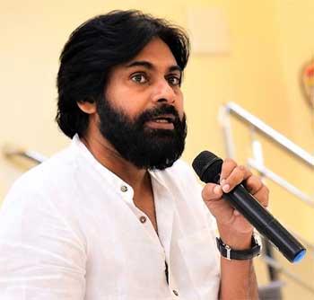 వారి ఆస్తులు పెరుగుతున్నాయి కానీ..: పవన్