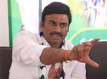 రఘురామకృష్ణంరాజు కామెంట్లపై అసెంబ్లీ లాబీల్లో ఆసక్తికర చర్చ