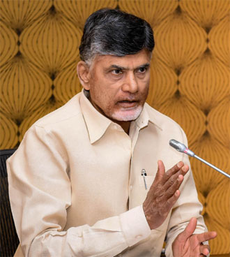 గిరిజనుల హక్కులు కాపాడండి..: చంద్రబాబు