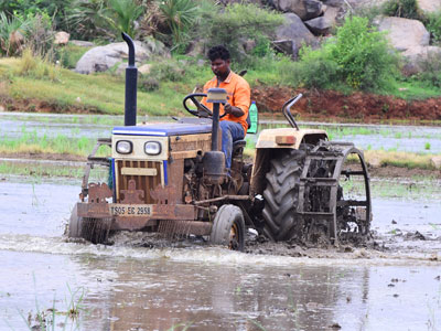 మూడేళ్లుగా మూలకు