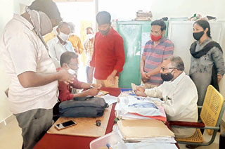 ఏసీబీ దాడులు