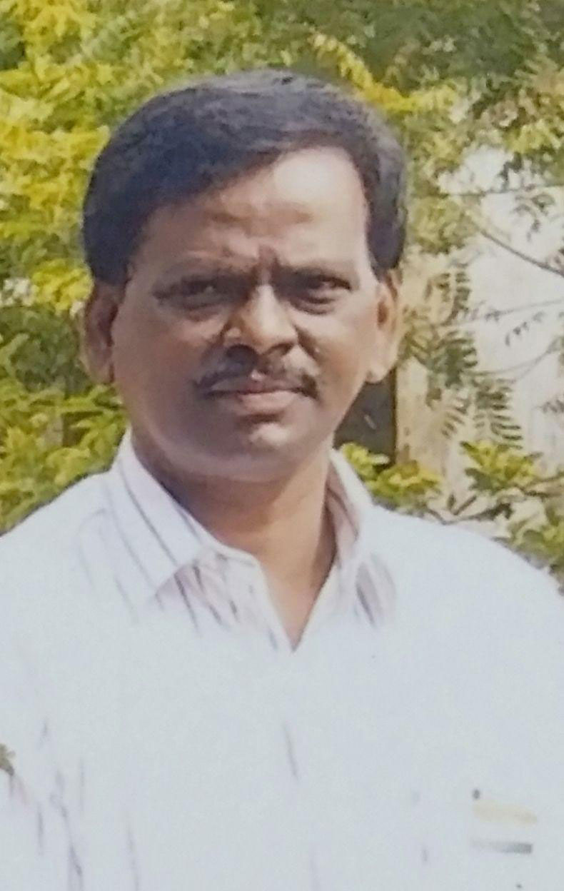 అధ్యాపకుడి మృతి