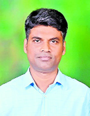 హెచ్సీయూ ప్రొఫెసర్కు అరుదైన గౌరవం