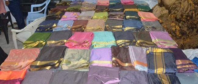 బతుకమ్మ చీరలు వచ్చేశాయ్!
