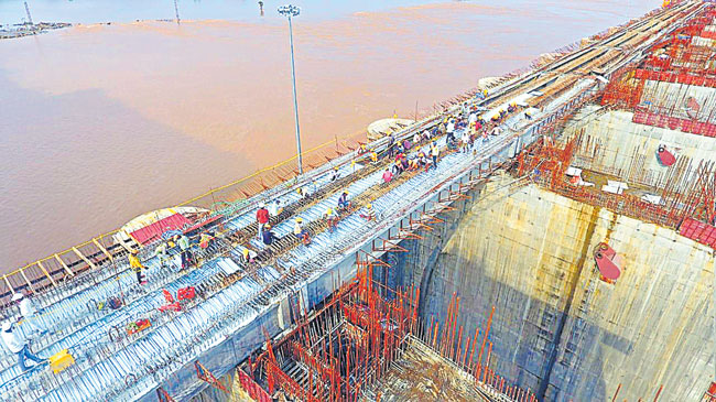 కేంద్రానికిస్తే కదిలేనా?