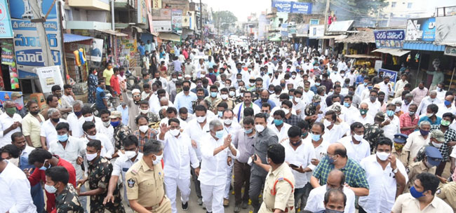 ఇంత బాధ్యతా రాహిత్యమా..?