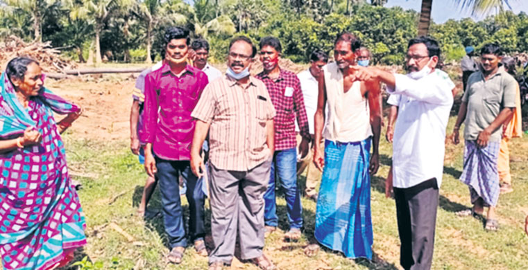 కారిడార్‌లో రసాయన పరిశ్రమలపై  ప్రజాభిప్రాయ సేకరణను అడ్డుకోండి