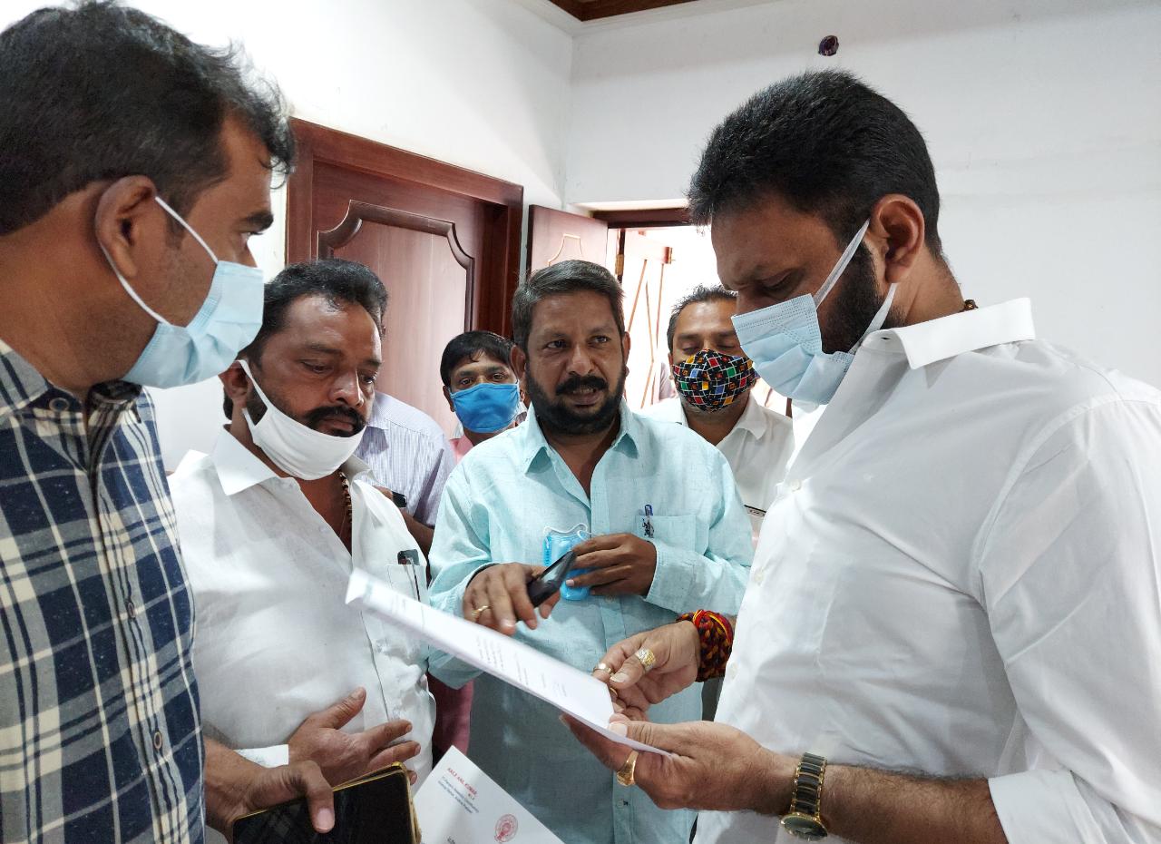 అంజుమన్ భవనాన్ని అభివృద్ధి చేస్తాం
