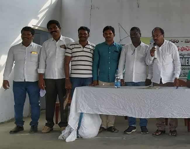 సీఎం సూచనల మేరకే నడుచుకుంటున్నాం