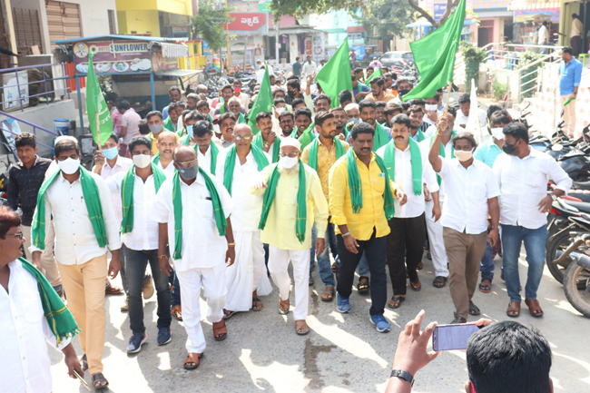 అమరావతి రైతులకు సంఘీభావం