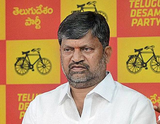 టీచర్లు ఆత్మహత్యలు చేసుకోవద్దు: రమణ
