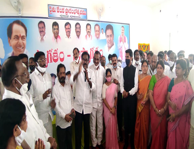 ఆదర్శంగా నిలిచిన భద్రాద్రి జిల్లా రైతు వేదికలు