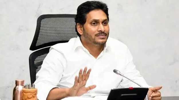 తప్పులన్నీ చంద్రబాబు చేసి మాపై నిందలు 