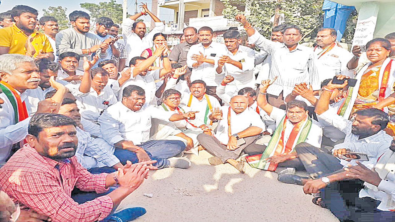 స్రవంతి కాన్వాయ్‌పై దాడి!