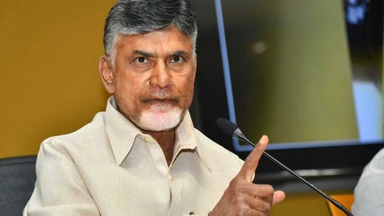  Chandrababu: వలంటీర్లపై మరోసారి చంద్రబాబు కీలక వ్యాఖ్యలు