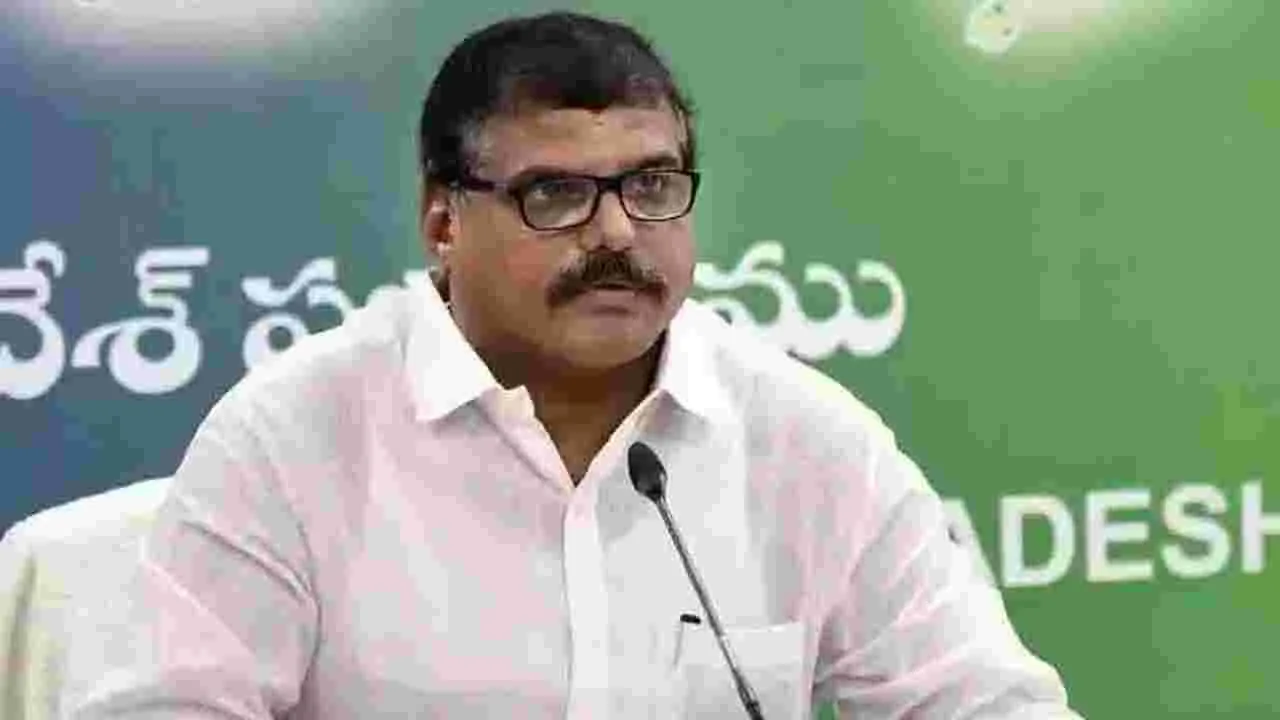 Botsa Satyanarayana: కూటమి ప్రభుత్వం హామీలను వెంటనే అమలు చేయాలి