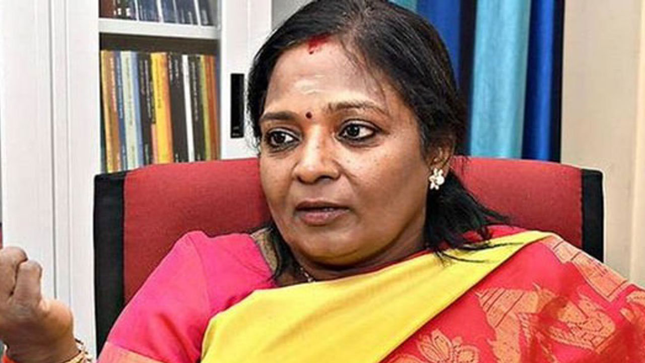 Governor Tamil Sy మానవత్వం చాటుకున్న గవర్నర్ తమిళ సై Governor Tamil