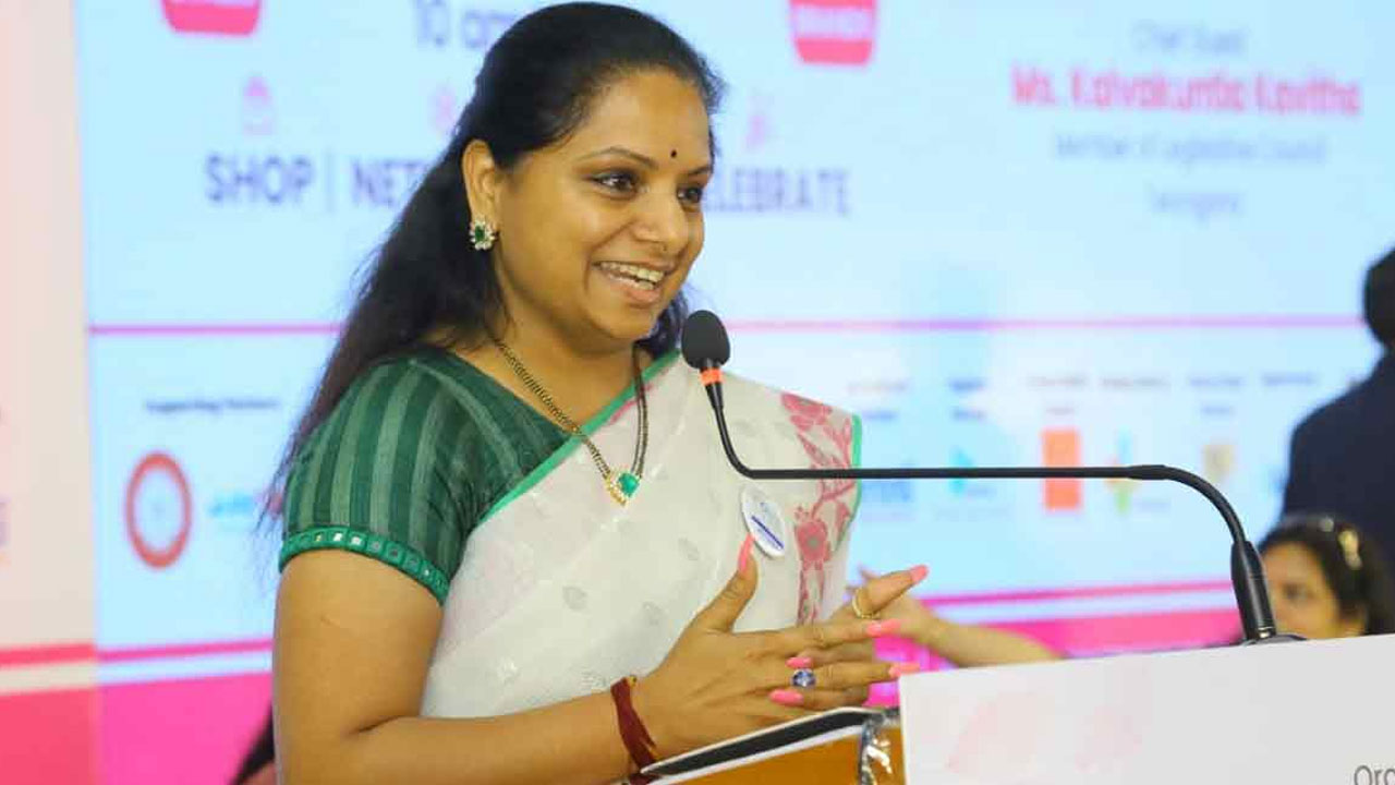 MLC Kavitha: కేసీఆర్‌ వెంటే తెలంగాణ ప్రజలు