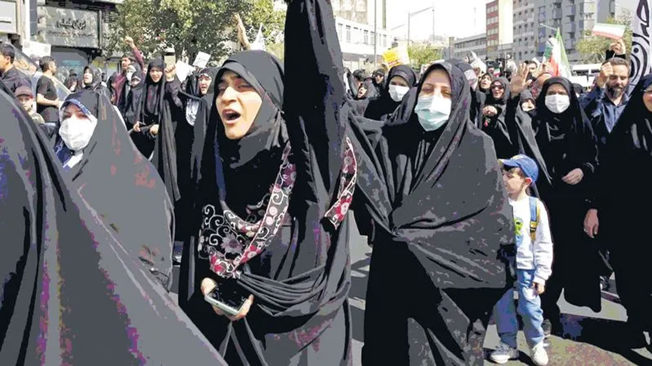 Hijab protest: ఇరాన్‌లో మహిళాగ్రహ దావానలం